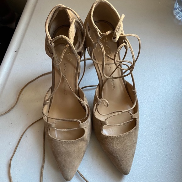 Banana Republic Shoes - Banana republic heels